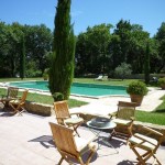 PISCINE VUE DU POOL HOUSE.jpeg